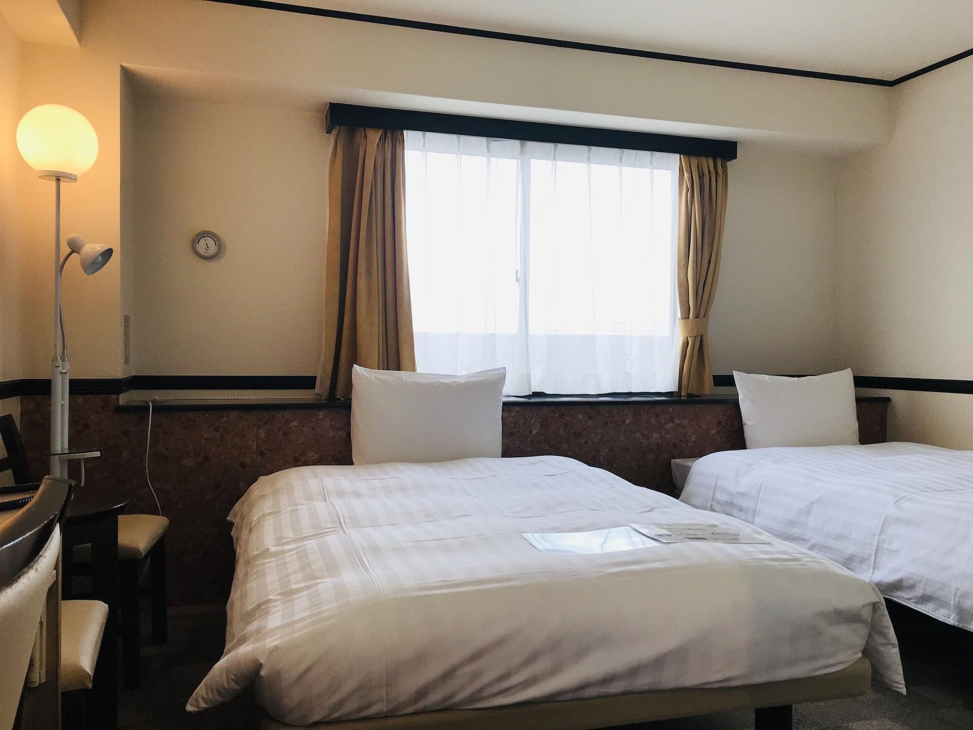 Toyoko Inn Tokyo Tozai-Sen Nishi-Kasai מראה חיצוני תמונה