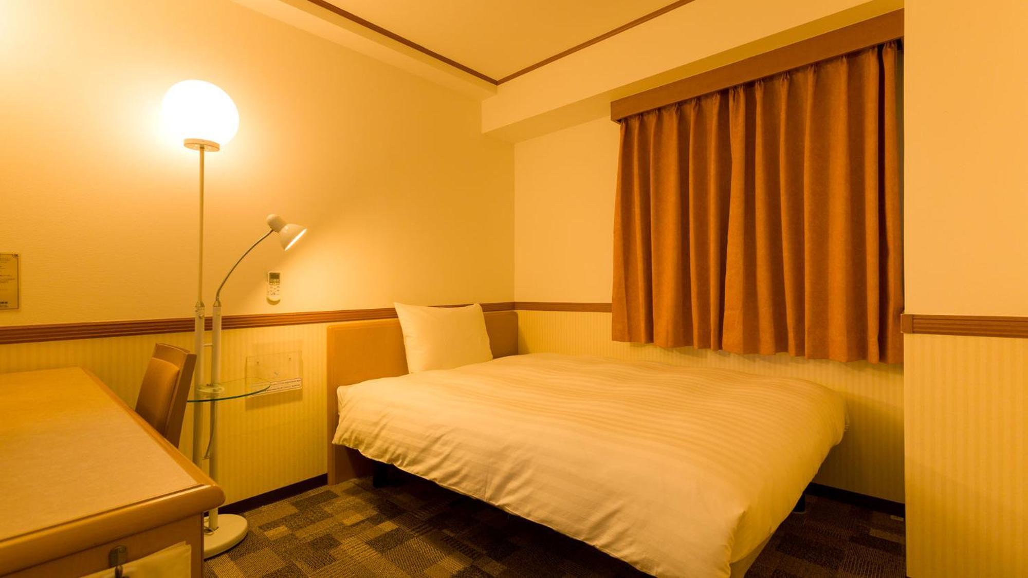 Toyoko Inn Tokyo Tozai-Sen Nishi-Kasai חדר תמונה