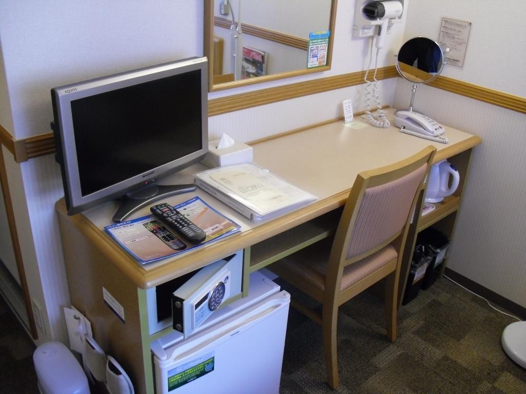 Toyoko Inn Tokyo Tozai-Sen Nishi-Kasai מראה חיצוני תמונה
